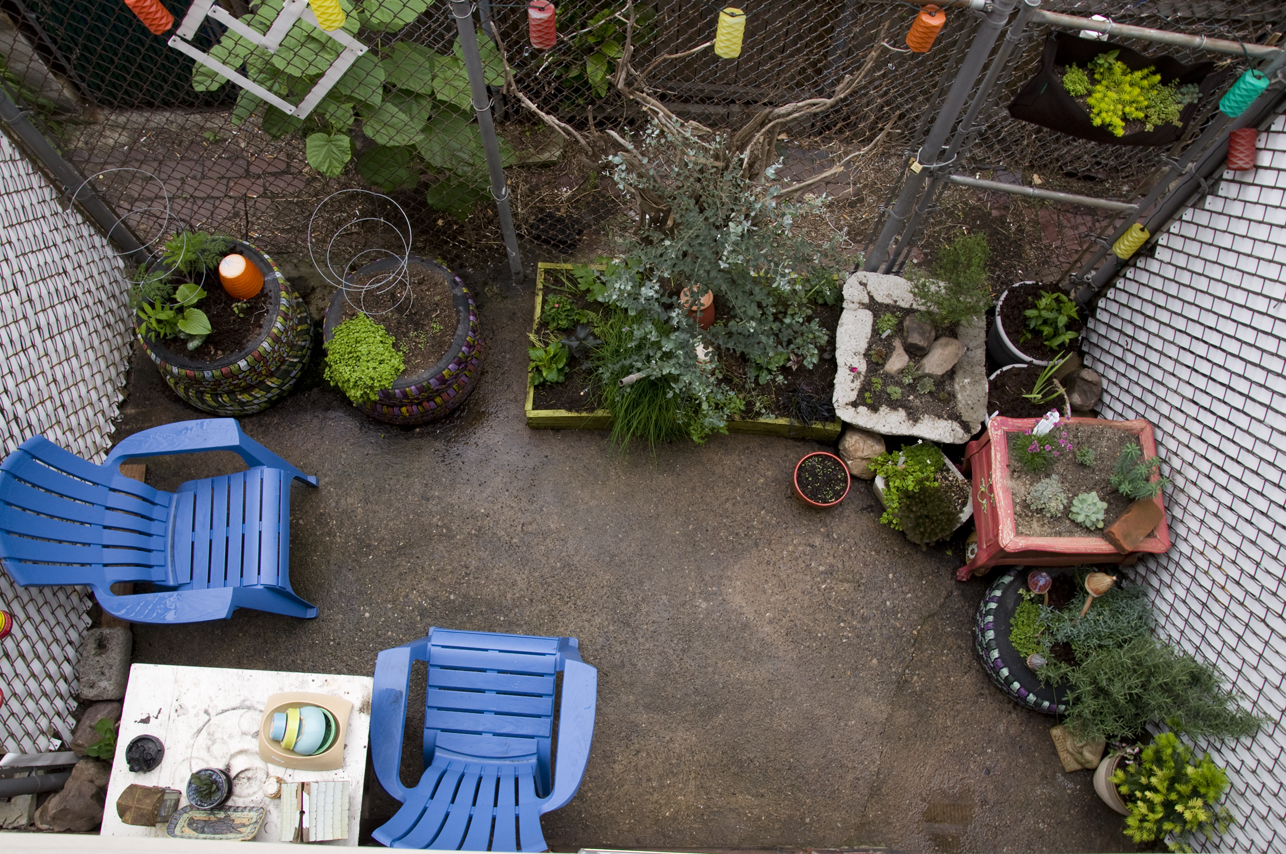 Vignettes : Some Thoughts on Garden Design in Small Spaces ...